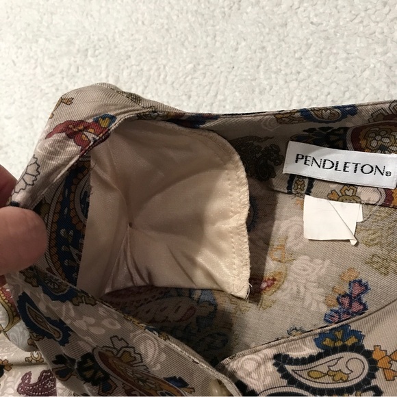 Pendleton Vintage Paisley Top Long Sleeve Brown Multicolor Pit to Pit 20” - Picture 6 of 15